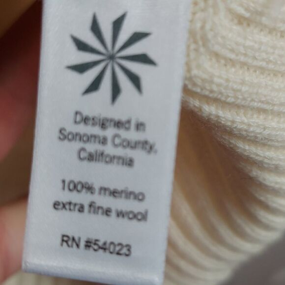 Athleta Nopa Cream Merino Wool Sweater Sz S - Picture 6 of 6
